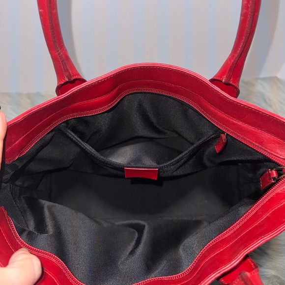 Gucci GG Canvas Tote Bag - Picture 5 of 11